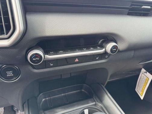 2026 Mazda CX-50 2.5 S PREFERRED