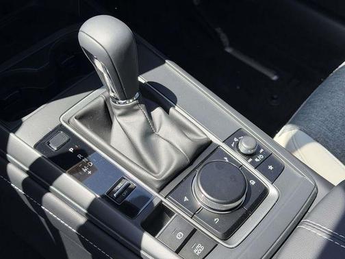 Snowflake White Pearl 2026 Mazda CX-30 2.5 S Aire Edition