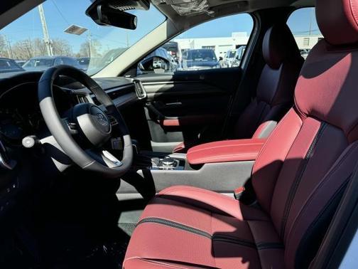 2025 Mazda CX-50 Hybrid Premium Package