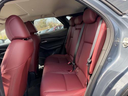 Polymetal Gray Metallic 2026 Mazda CX-30 2.5 S Carbon Edition