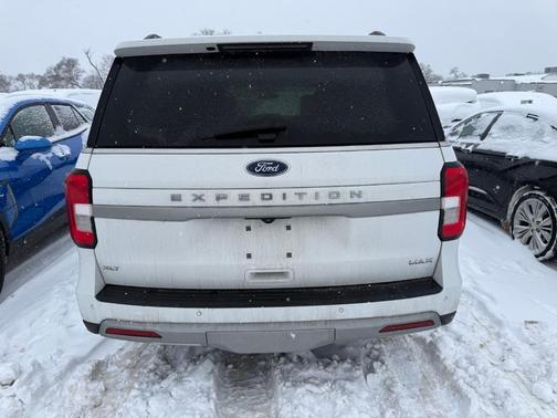 2024 Ford Expedition Max XLT