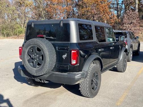 2022 Ford Bronco Black Diamond