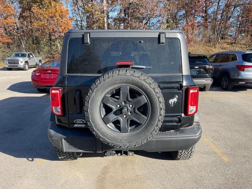 2022 Ford Bronco Black Diamond