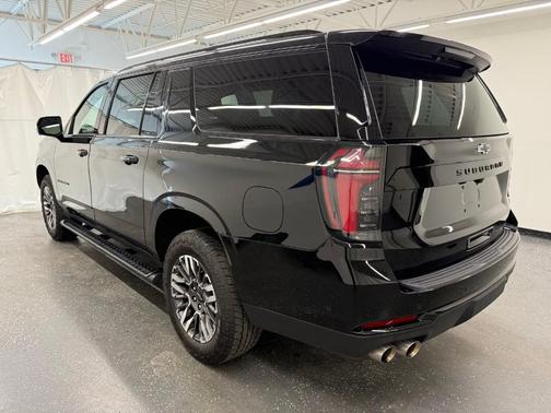 Black 2025 Chevrolet Suburban Z71