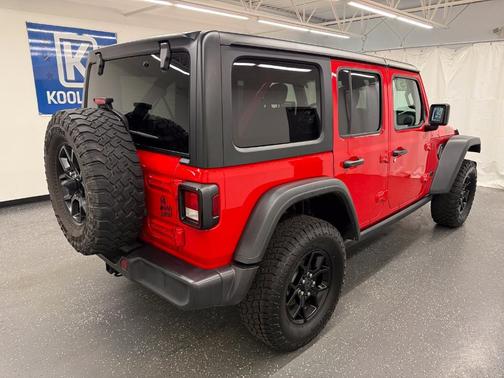 Firecracker Red Clearcoat 2025 Jeep Wrangler Sport