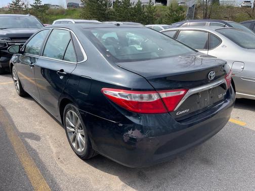 2016 Toyota Camry Hybrid XLE