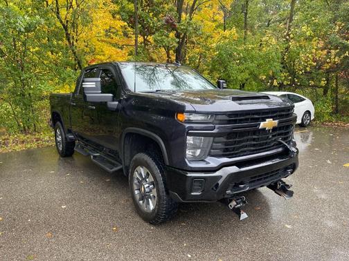 2024 Chevrolet Silverado 2500 Custom