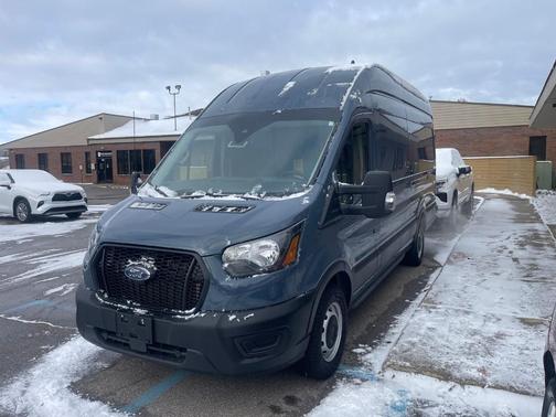 2021 Ford Transit-250 Base