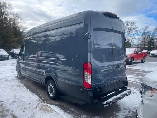 2021 Ford Transit-250 Base