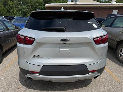 Silver Ice Metallic 2020 Chevrolet Blazer 2LT