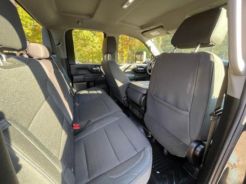 2024 GMC Sierra 2500 Pro