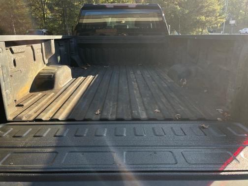 2024 GMC Sierra 2500 Pro