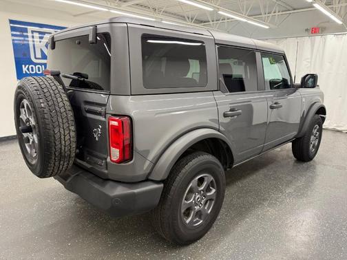 Gray Metallic 2025 Ford Bronco Big Bend