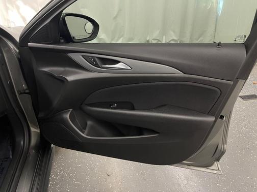 2019 Buick Regal TourX Preferred