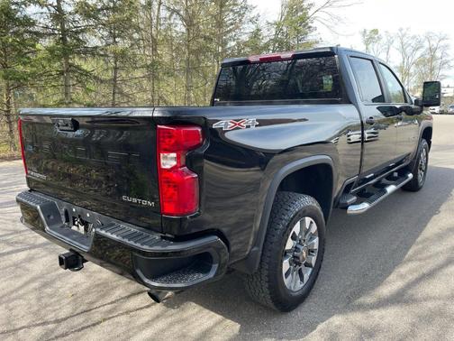 2023 Chevrolet Silverado 2500 Custom
