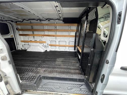 2022 Ford Transit-250 Base