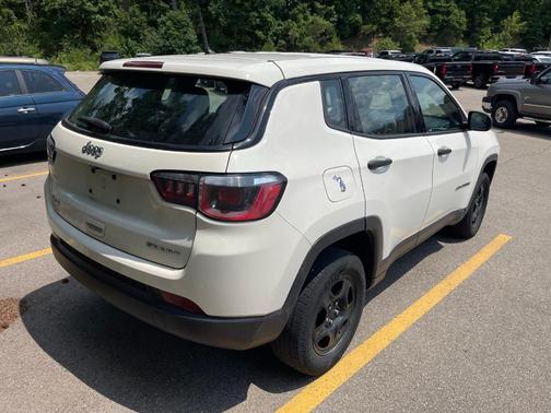 2018 Jeep Compass Sport