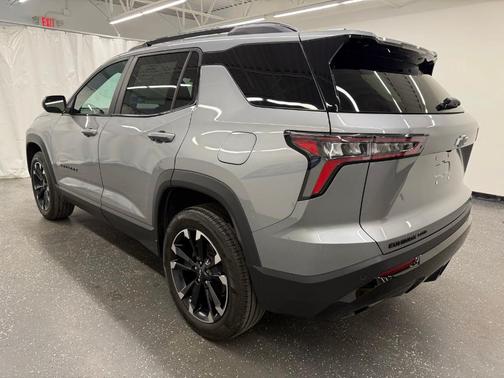 Sterling Gray Metallic 2025 Chevrolet Equinox RS