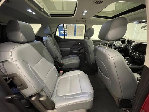2021 Chevrolet Traverse Premier
