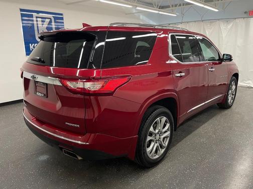2021 Chevrolet Traverse Premier