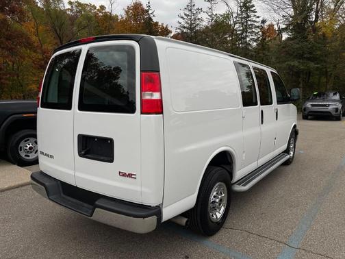 2023 GMC Savana 2500 Work Van