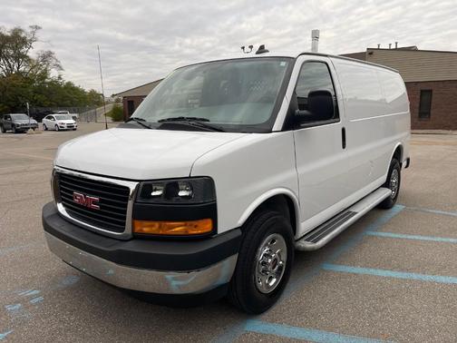 2023 GMC Savana 2500 Work Van