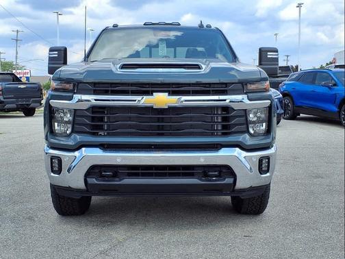 2025 Chevrolet Silverado 2500 LT