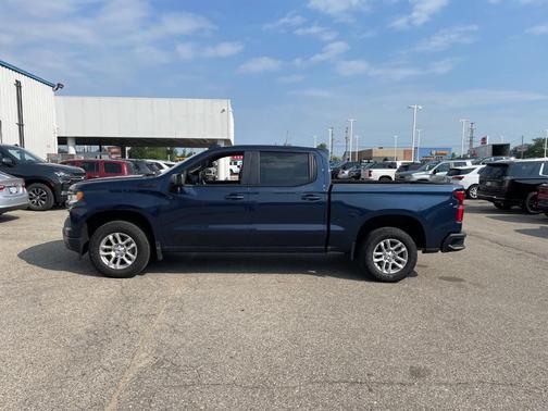 2022 Chevrolet Silverado 1500 RST