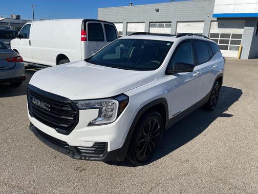 2022 GMC Terrain SLE