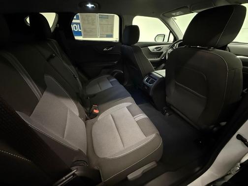 Summit White 2025 Chevrolet Blazer LT