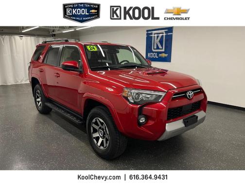 2024 Toyota 4Runner TRD Off Road