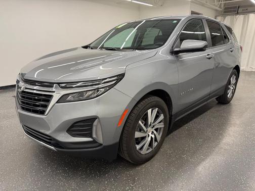 Sterling Gray Metallic 2024 Chevrolet Equinox LT