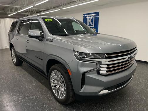 2023 Chevrolet Suburban High Country