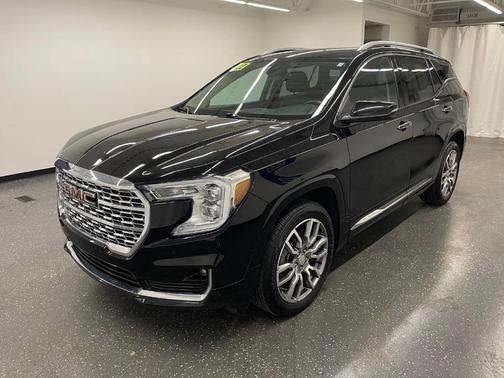 2022 GMC Terrain Denali
