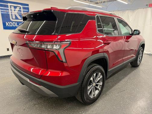 Radiant Red 2025 Chevrolet Equinox LT