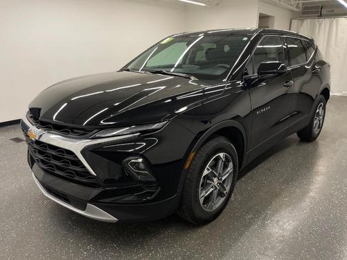 2025 Chevrolet Blazer LT
