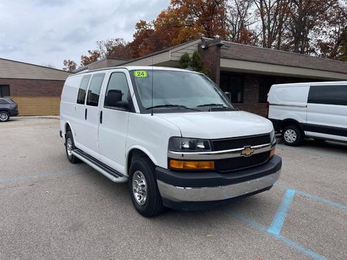 2024 Chevrolet Express 2500 Work Van