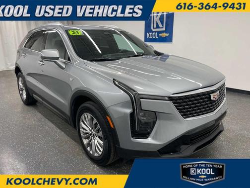 2024 Cadillac XT4 Premium Luxury