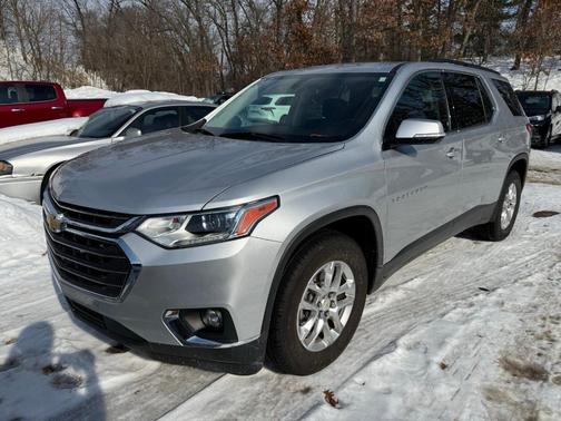 2020 Chevrolet Traverse LT Cloth