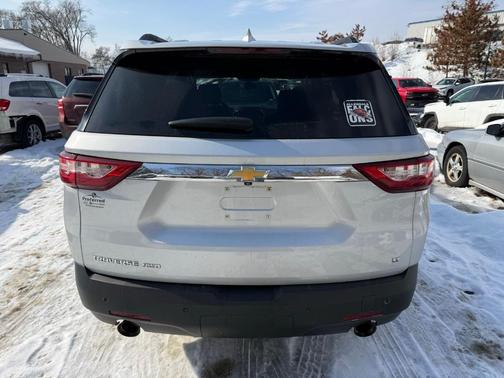 2020 Chevrolet Traverse LT Cloth