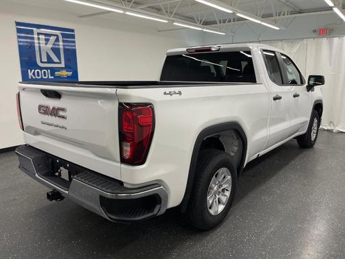 2023 GMC Sierra 1500 Pro