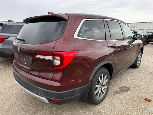 Red 2019 Honda Pilot EX-L