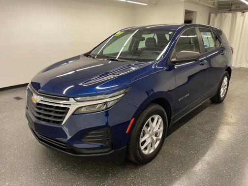 2022 Chevrolet Equinox LS