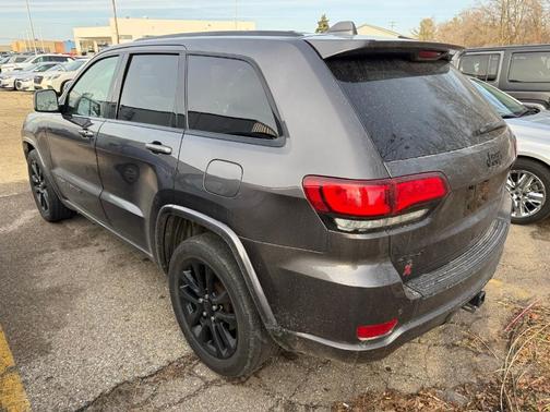 2021 Jeep Grand Cherokee Laredo X
