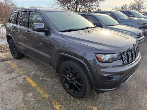2021 Jeep Grand Cherokee Laredo X