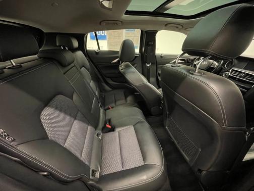 2019 INFINITI QX30 Luxe