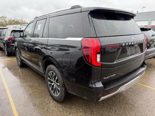 Black Metallic 2025 Ford Expedition Platinum