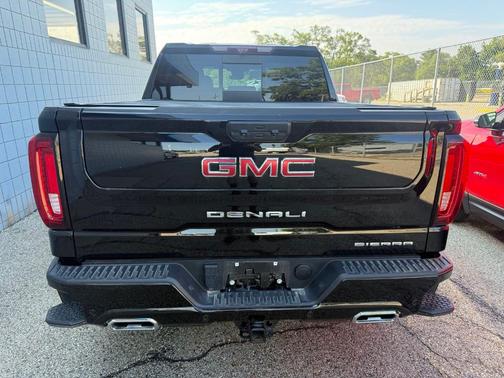 Onyx Black 2024 GMC Sierra 1500 Denali