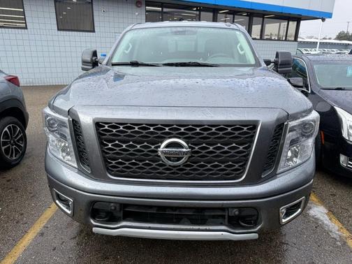 2019 Nissan Titan PRO-4X
