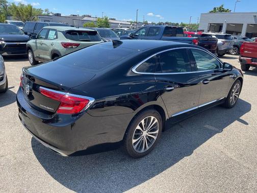 2017 Buick LaCrosse Essence